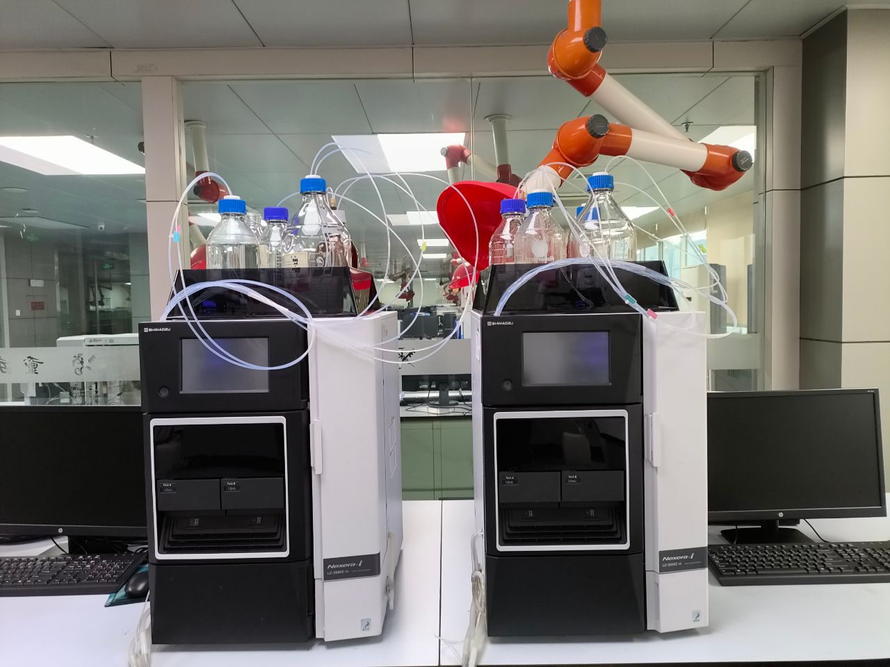 高效液相色谱仪（LC-DAD）